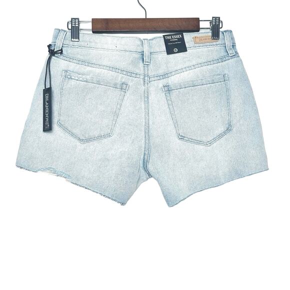 Blank NYC | Women | The Essex Distressed Classic Cut-Off Shorts | SIze 28 - Picture 3 of 10